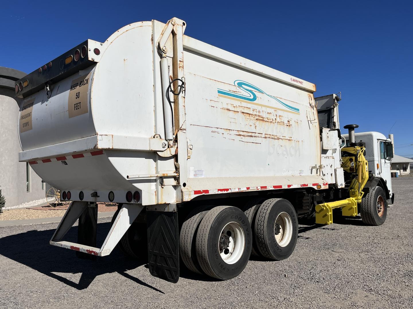 CAMION PARA  BASURA PETERBILT 320